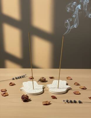 Boyanabilir Taş Tozu Hamsa (Fatma Ana Eli) Tütsülük – El Yapımı Tütsü Standı, Minimal Ev Aksesuarı - 2