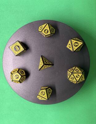 DND FRP 7’li Zar Seti – Sarı Renk | Dungeons & Dragons Masaüstü RPG Oyun Zarı Seti - 2