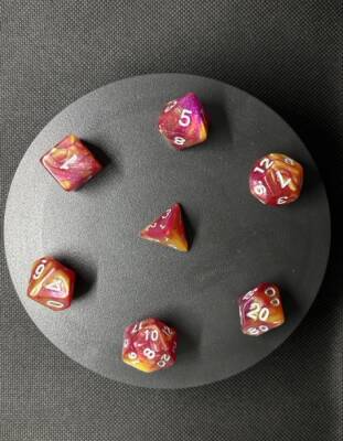 DND FRP 7’li Zar Seti – Sedefli Mor Sarı | Dungeons & Dragons Masaüstü RPG Oyun Zarı Seti - 6