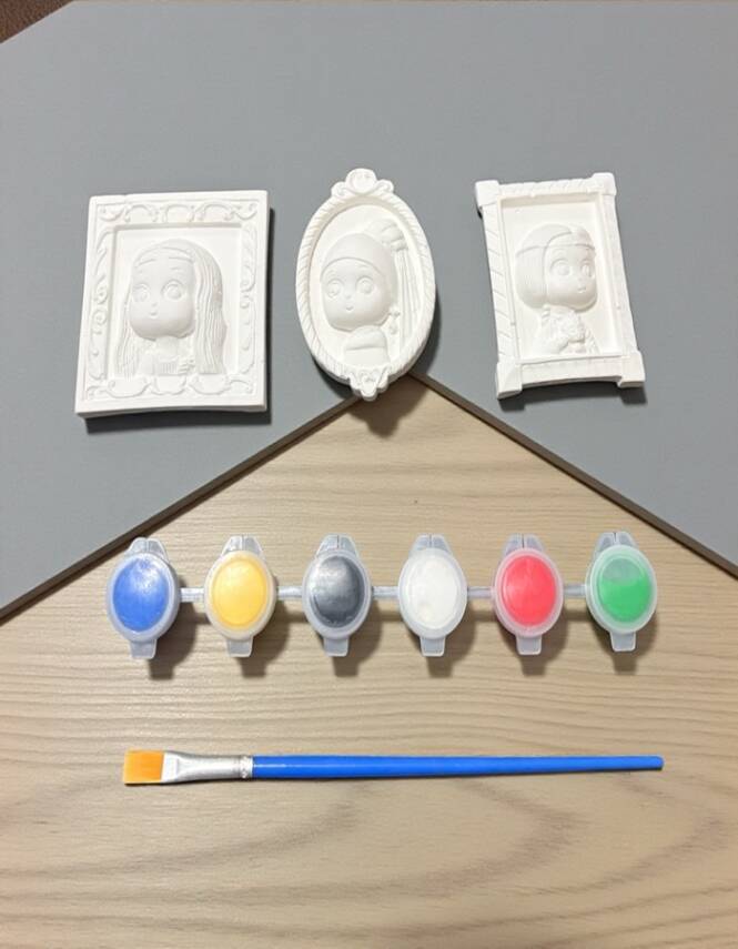 Taş Tozu Çerçeveli Kız Figür Boyama Seti 3 Parça | 6 Renk Boya + Fırça - 1