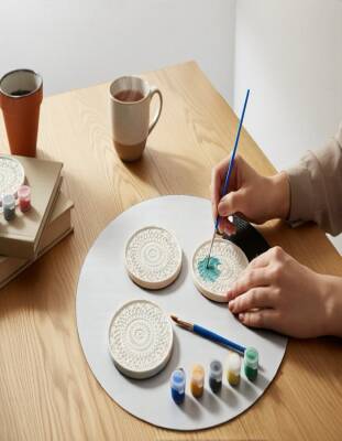 Taş Tozu Mandala Desenli Yuvarlak Boyama Seti 3’lü – 6 Renk Boya ve Fırça | 10 cm - 3